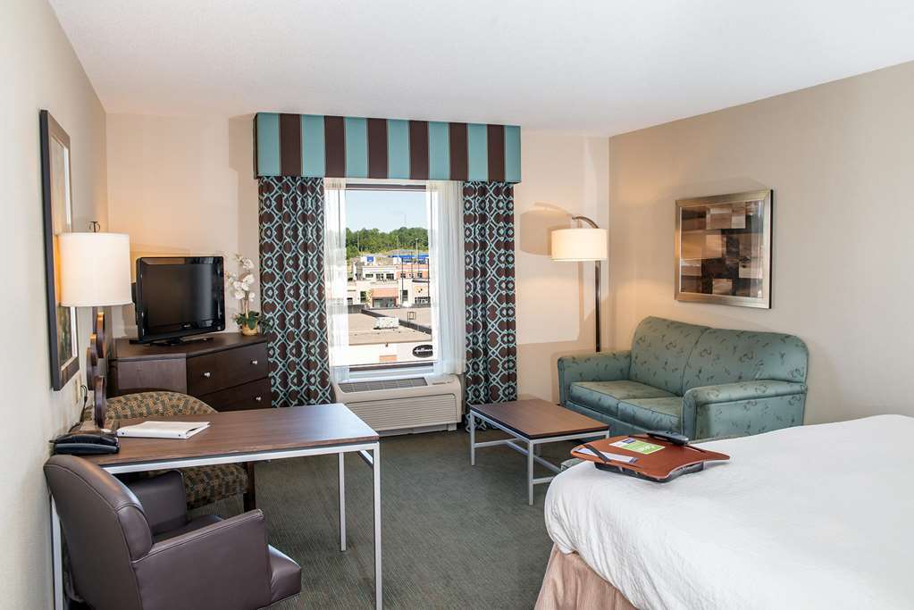 Hampton Inn & Suites By Hilton Dartmouth - Галифакс Номер фото